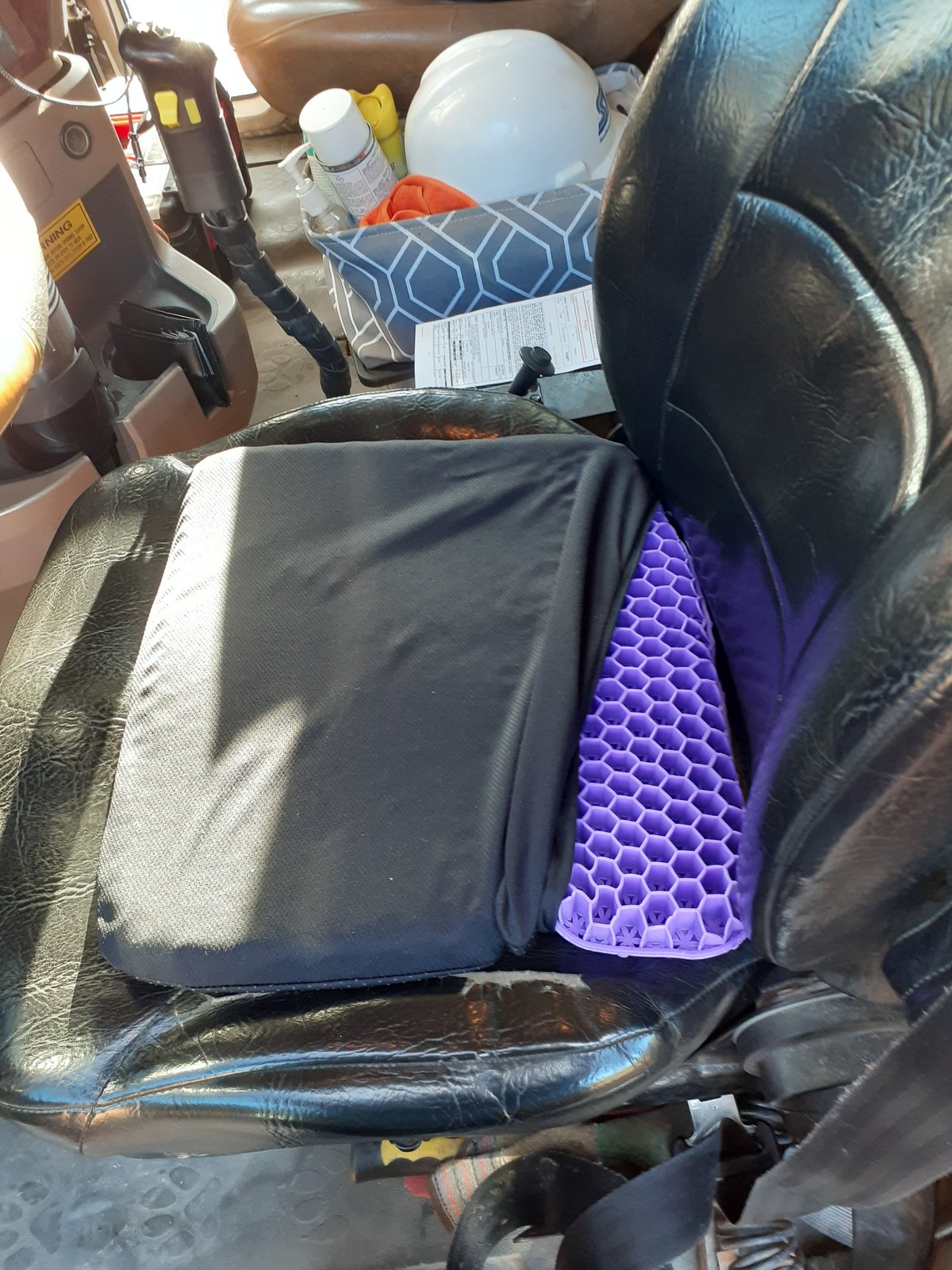 Ergonomic Silicone Gel Seat Cushion🌬️- Relief You Can Feel