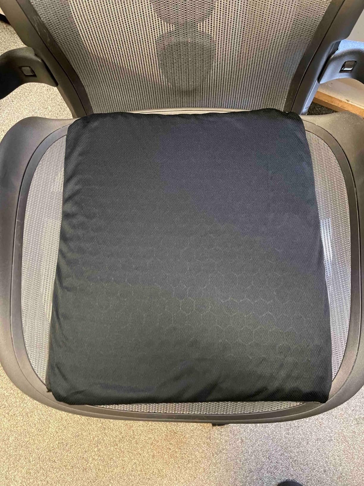 Ergonomic Silicone Gel Seat Cushion🌬️- Relief You Can Feel